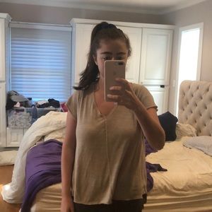 Beige t-shirt!